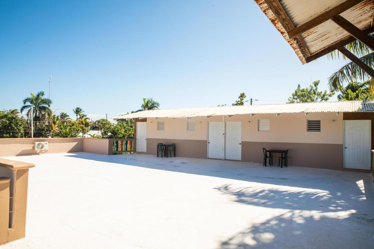 Gipsy Ranch Rooms キャバレテ エクステリア 写真