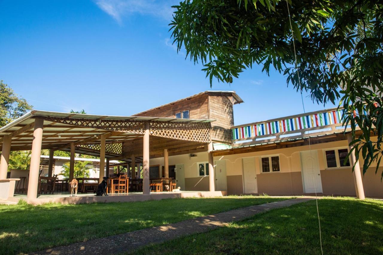 Gipsy Ranch Rooms キャバレテ エクステリア 写真