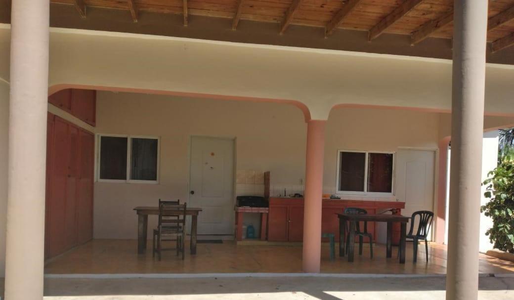 Gipsy Ranch Rooms キャバレテ エクステリア 写真