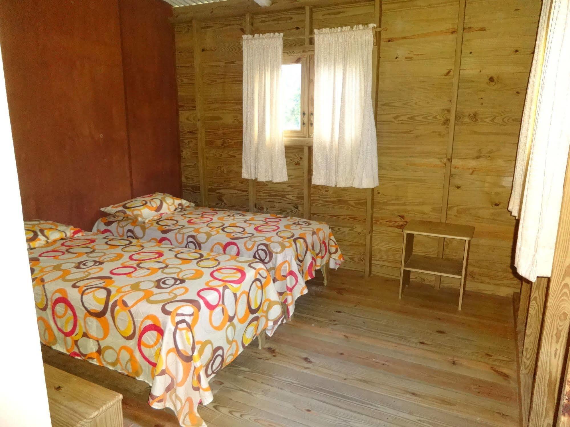 Gipsy Ranch Rooms キャバレテ エクステリア 写真