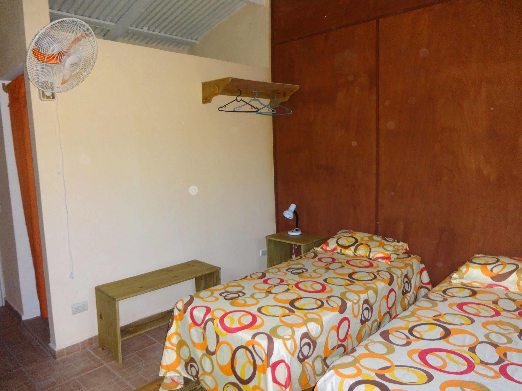 Gipsy Ranch Rooms キャバレテ エクステリア 写真